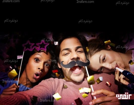 عکاسی سلفی و ثبت تصاویر شادی بخش
