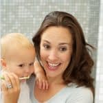 چگونه باید از دندان کودک مراقبت کنیم؟