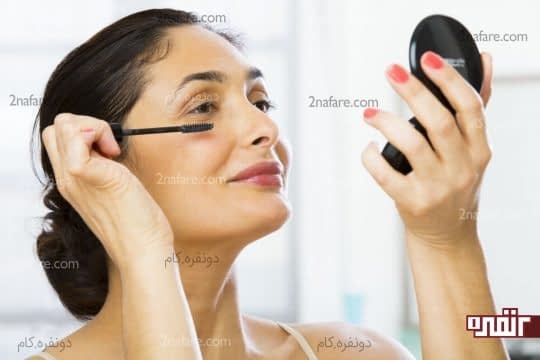 با آرایش مناسب جوانتر به نظر بیاید