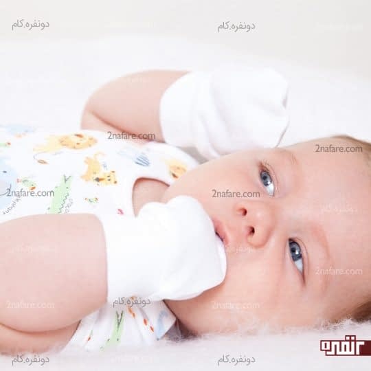 استفاده از دستکش نوزادی
