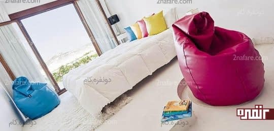پاف های گلابی شکل در رنگ های مختلف برای اتاق نوجوانان