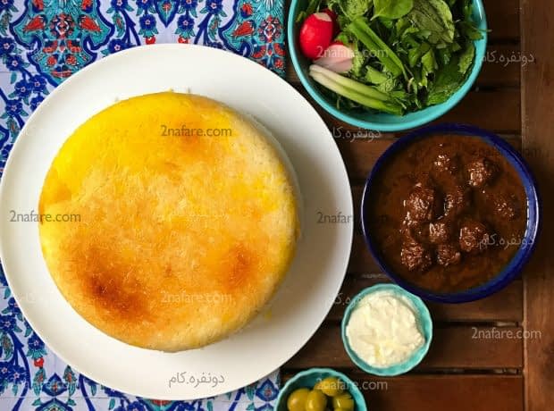 طرز تهیه خورشت فسنجان با گوشت قلقلی خورشت فسنجان با گوشت قلقلی
