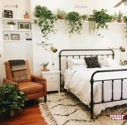 گل های سبز برای تزیین دیوار اتاق خواب در فصل بهار