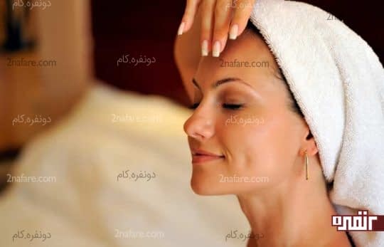 ماساژ پیشانی برای بهبود گردش خون