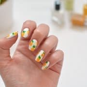 آموزش طراحی ناخن با طرح آناناس