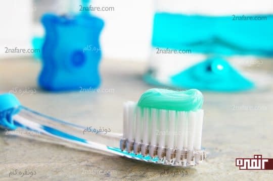 از خمیردندان های حاوی فلوراید استفاده کنید