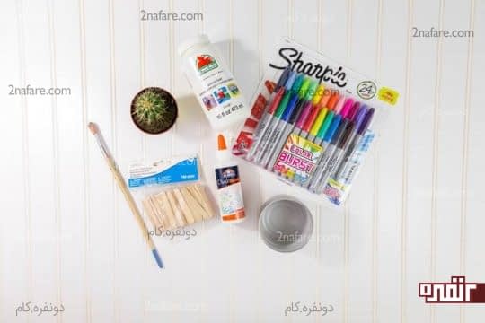 وسایل مورد نیاز برای ساخت گلدون با قوطی فلزی و چوب بستنی