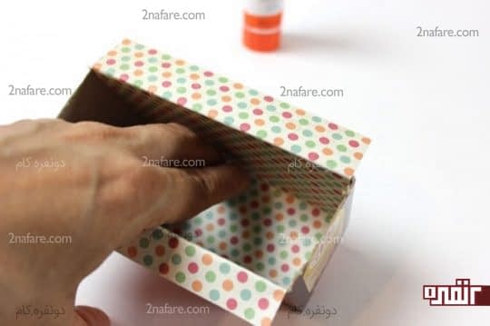 پوشاندن پاکت های خالی با کاغذ رنگی