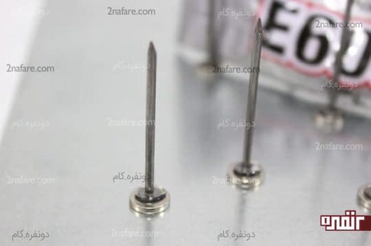 چسباندن میخ به مگنت