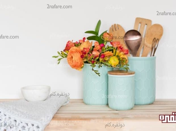 چه وسایلی را نباید با مواد سفید کننده تمیز کرد؟ اجسام چوبی را با سفید کننده تمیز نکنید