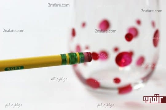 استفاده از پاک کن ته مداد برای گذاشتن نقطه های رنگی