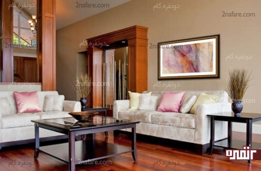 تابلو باید از مبل کوچکتر باشد