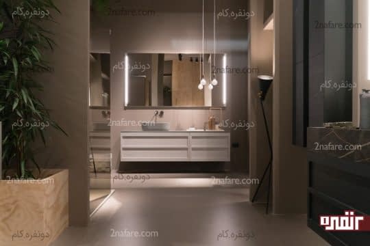 چراغ آویز های سقفی و چراغ پایه دار در حمام مدرن