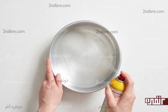 آماده کردن قالب کیک
