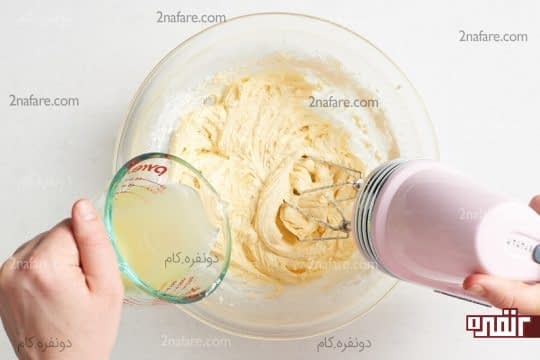 اضافه کردن مخلوط آرد و آب کمپوت