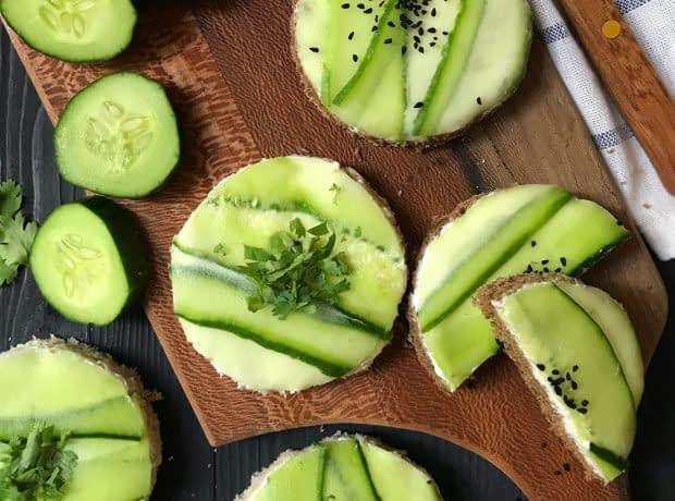 طرز تهیه فینگر فود خیار و پنیر مرحله به مرحله فینگر فود خیار و پنیر