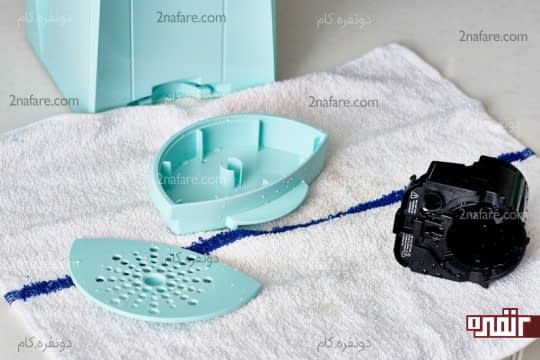 شستن قسمت های جدا شونده با آب گرم و صابون
