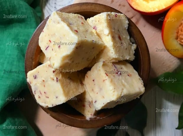 طرز تهیه بستنی یخی هلو مرحله به مرحله بستنی یخی هلو