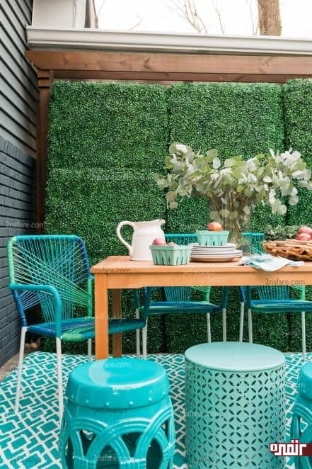 میزغذاخوری چوبی و صندلی های فیروزه ای