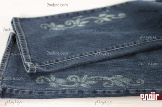 طراحی روی شلوار جین با مایع سفید کننده