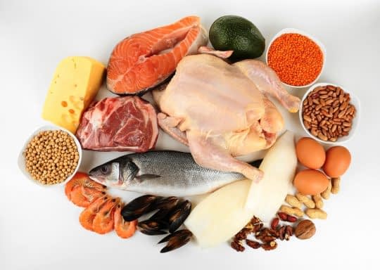 پروتئین بیشتر و بهتر از کربوهیدرات میتونه شما رو سیر کنه