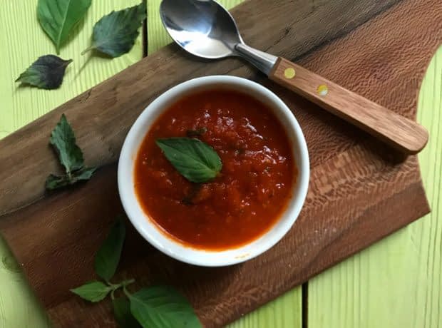 طرز تهیه سس گوجه فرنگی و ریحان مرحله به مرحله سس گوجه فرنگی و ریحان