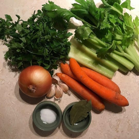 مواد لازم برای آب سبزیجات