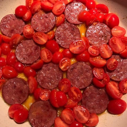 تفت دادن گوجه ها