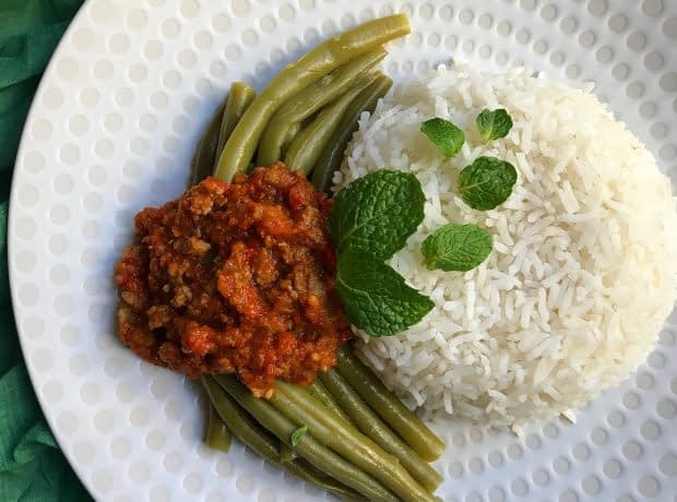 طرز تهیه خورشت لوبیا سبز و گوشت به روشی جدید خورشت لوبیا سبز و گوشت
