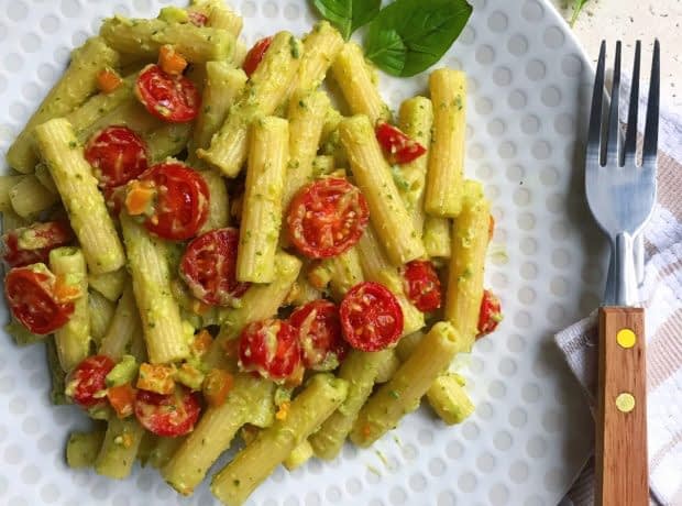 طرز تهیه پاستا آووکادو سریع و سالم مرحله به مرحله پاستا آووکادو