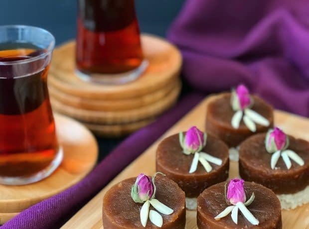 طرز تهیه حلوا لقمه ای با تزیین مجلسی halva