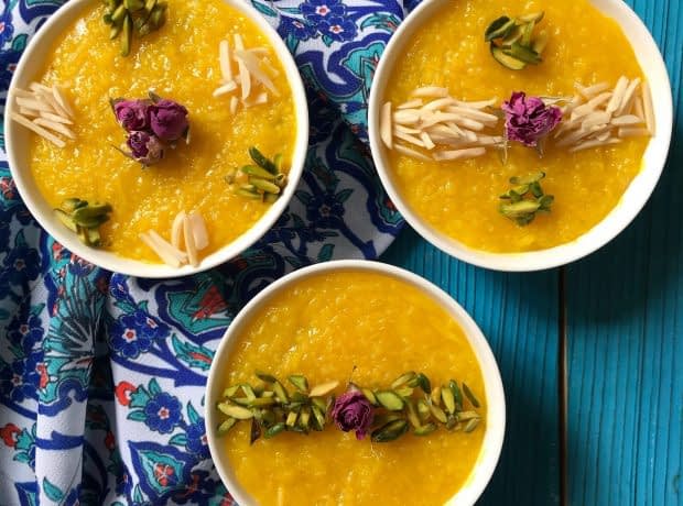 طرز تهیه شله زرد با خلال پسته و بادام مرحله به مرحله shole zard