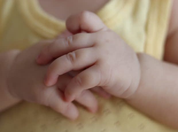 چطور دخترم رو برای تولد خواهرش آماده کردم خواهر کوچک