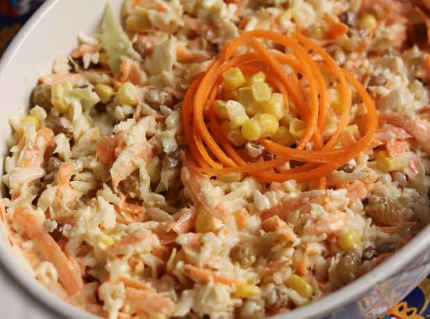 سالاد کلم و کشمش cabbage raisin salad